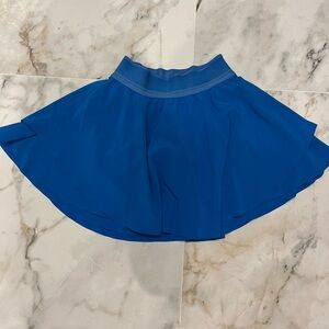 Lululemon court rival hr skirt navy size 4